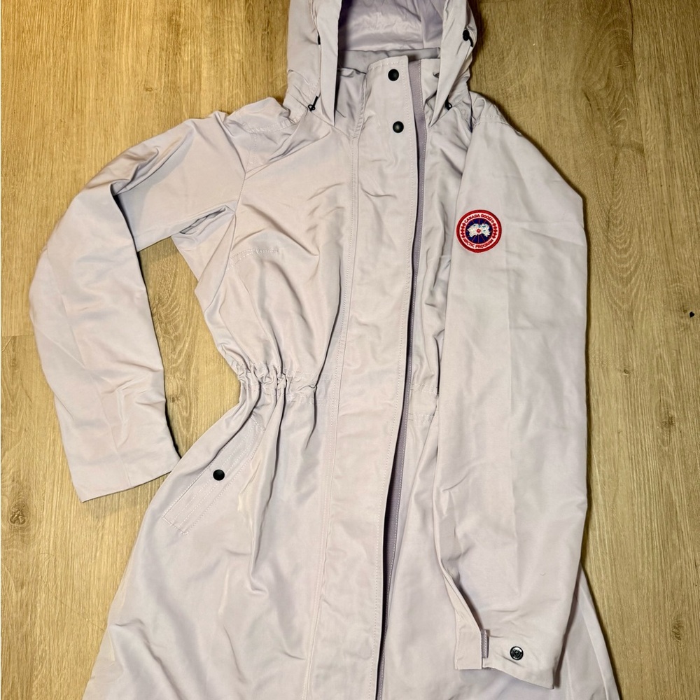 ✨Brand New ✨Canada Goose Women's Hooded Ski Jacket in Light Purple